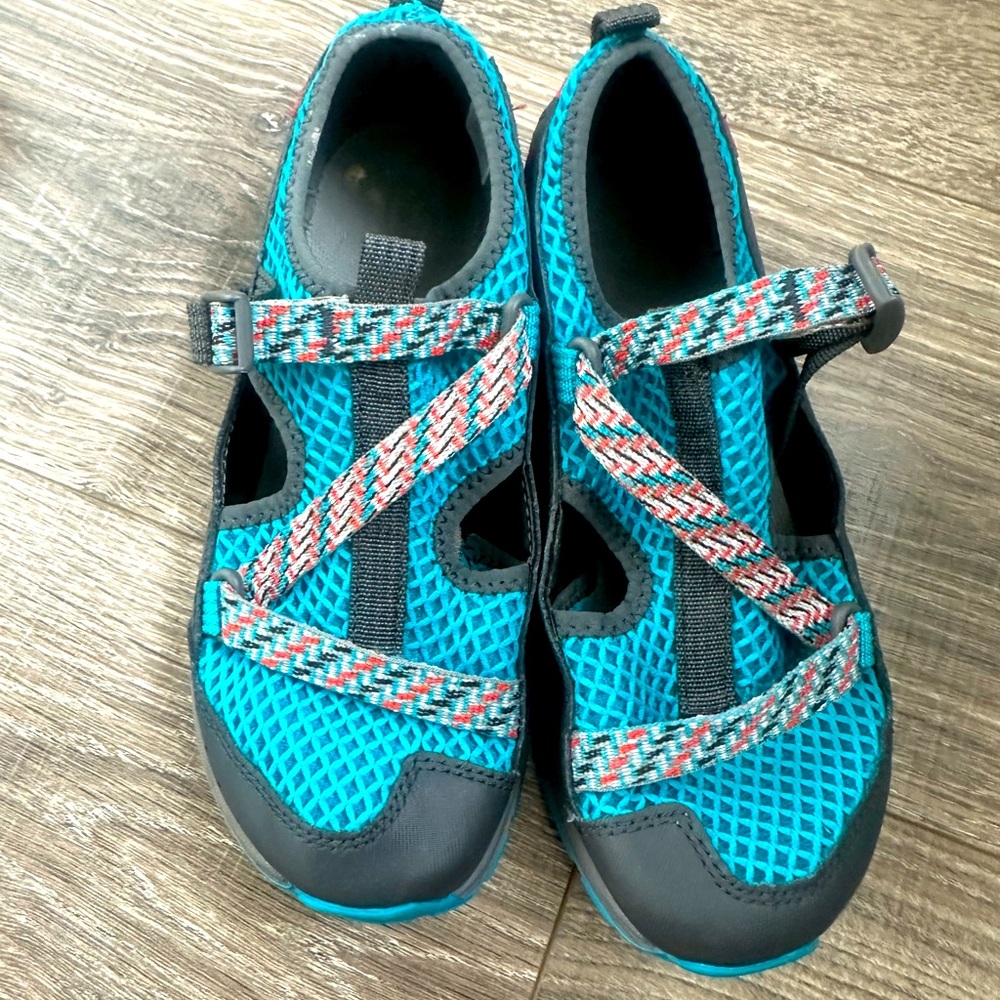 Chaco Youth 3 teal blue and gray Sandals